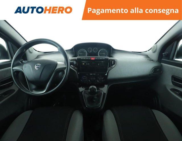 LANCIA Ypsilon 1.2 69 CV 5 porte Silver