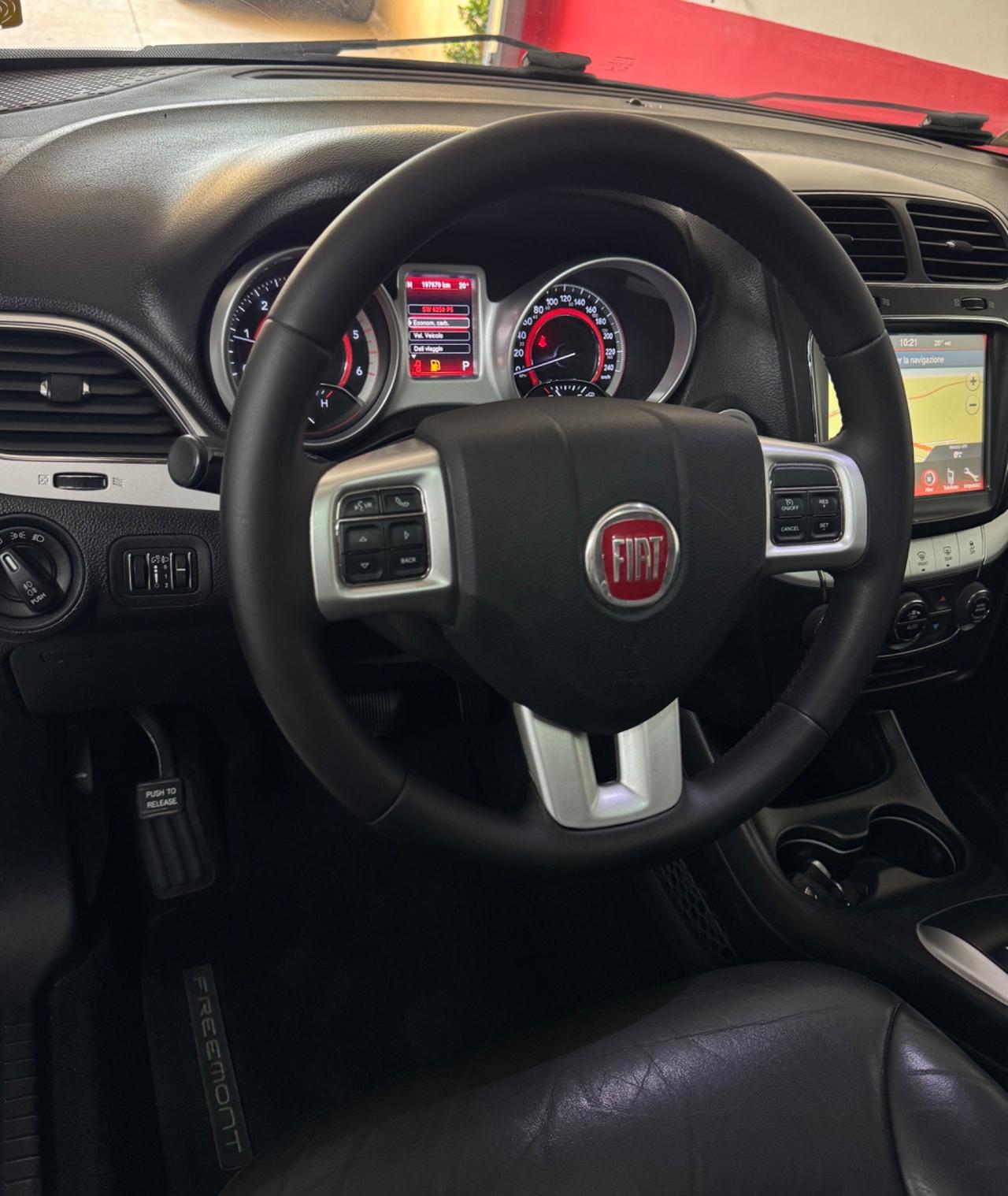 Fiat Freemont 2.0 Mjt 170 CV 4x4 aut. Black Code