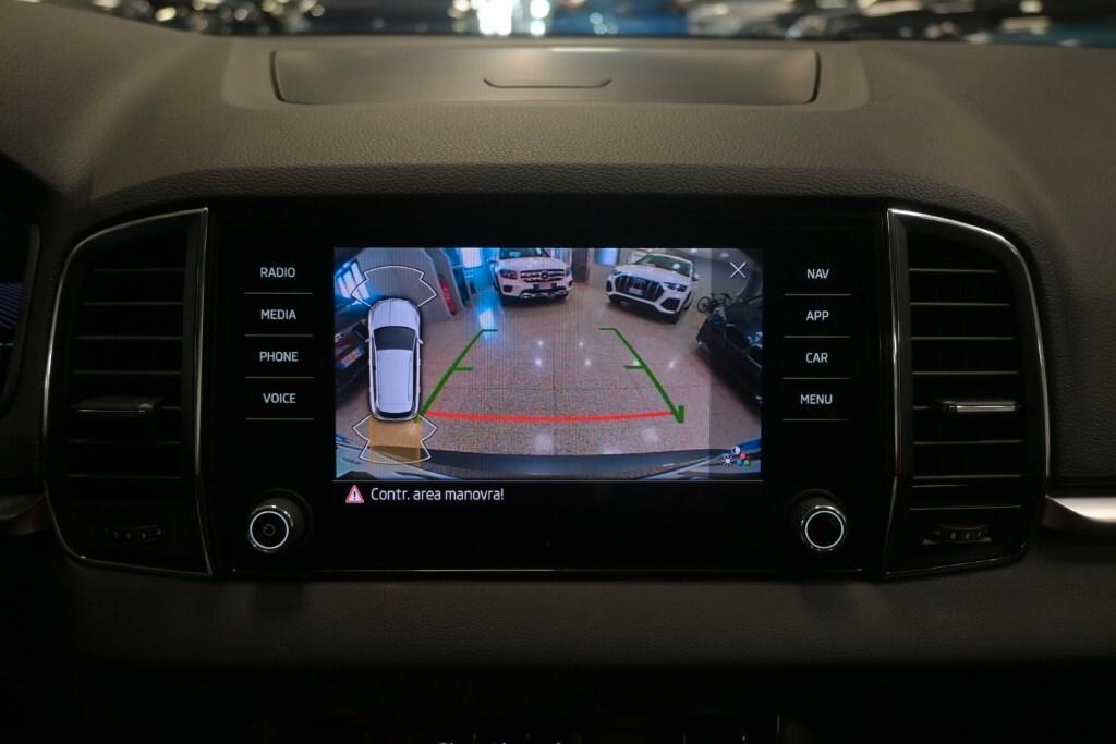 SKODA KAROQ 2.0 TDI 115CV DSG EVO SCR EXECUTIVE ( FARI LED - COCKPIT - ADAPTIVE CRUISE - NAVI - SMARTLINK - PDC - TELECAMERA POST. )