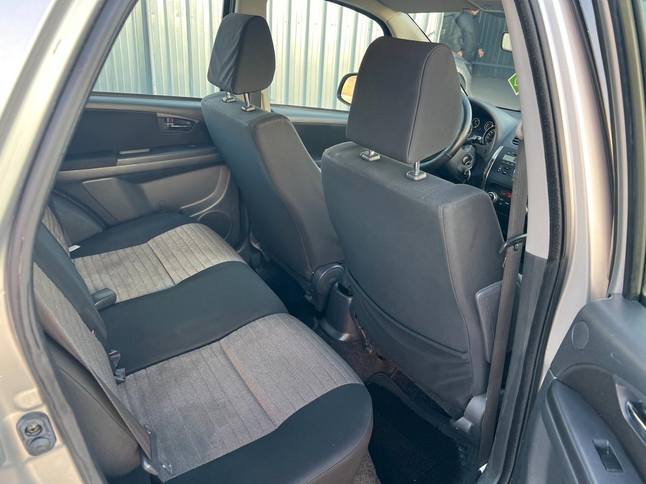 Fiat Sedici 2.0 MJT 16V DPF 4x4 Experience