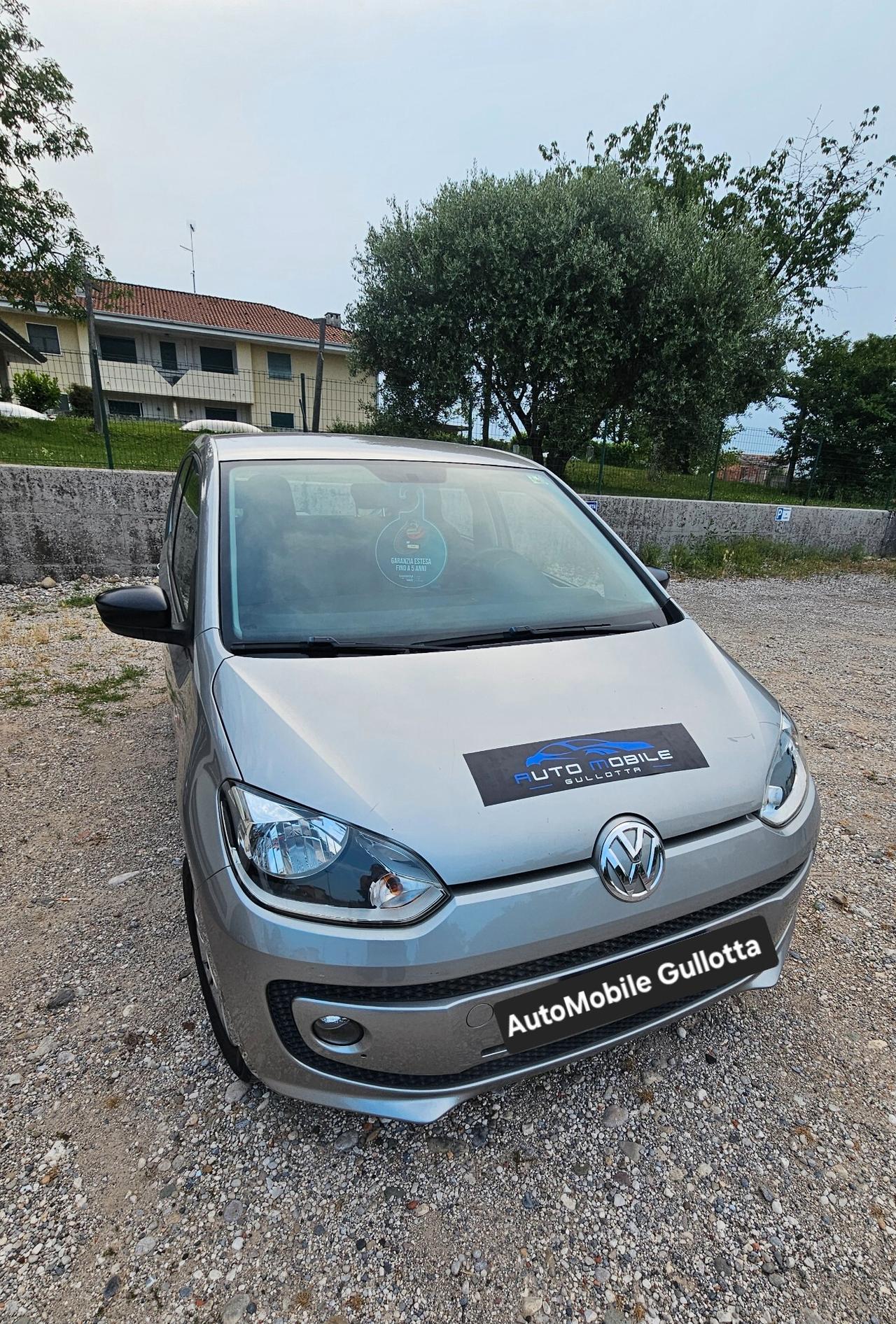 Volkswagen up! Move up