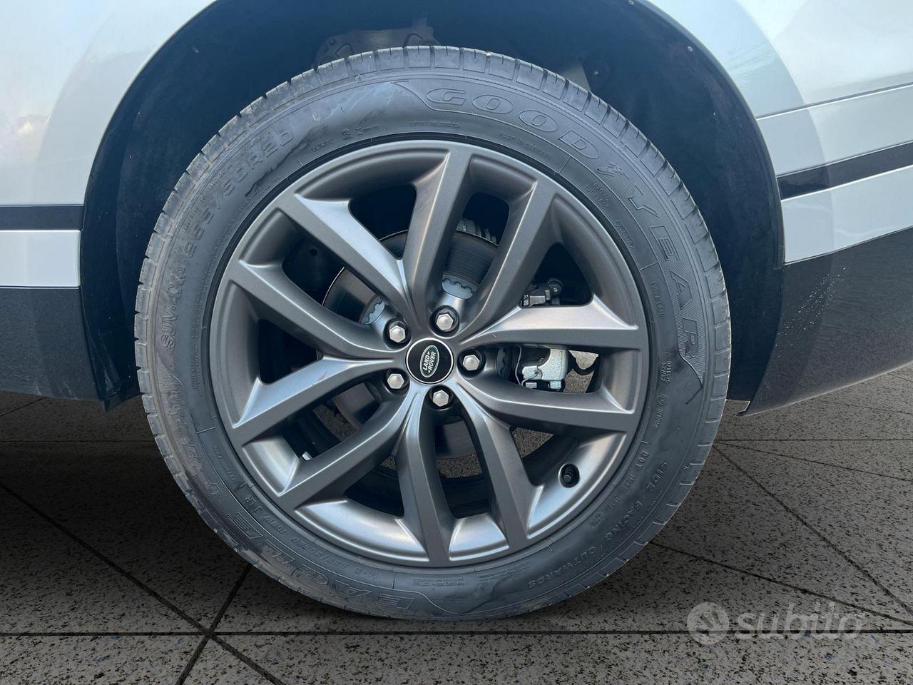 RR Velar 2.0D SE Dynamic 204 cv Hybrid-MERIDIAN