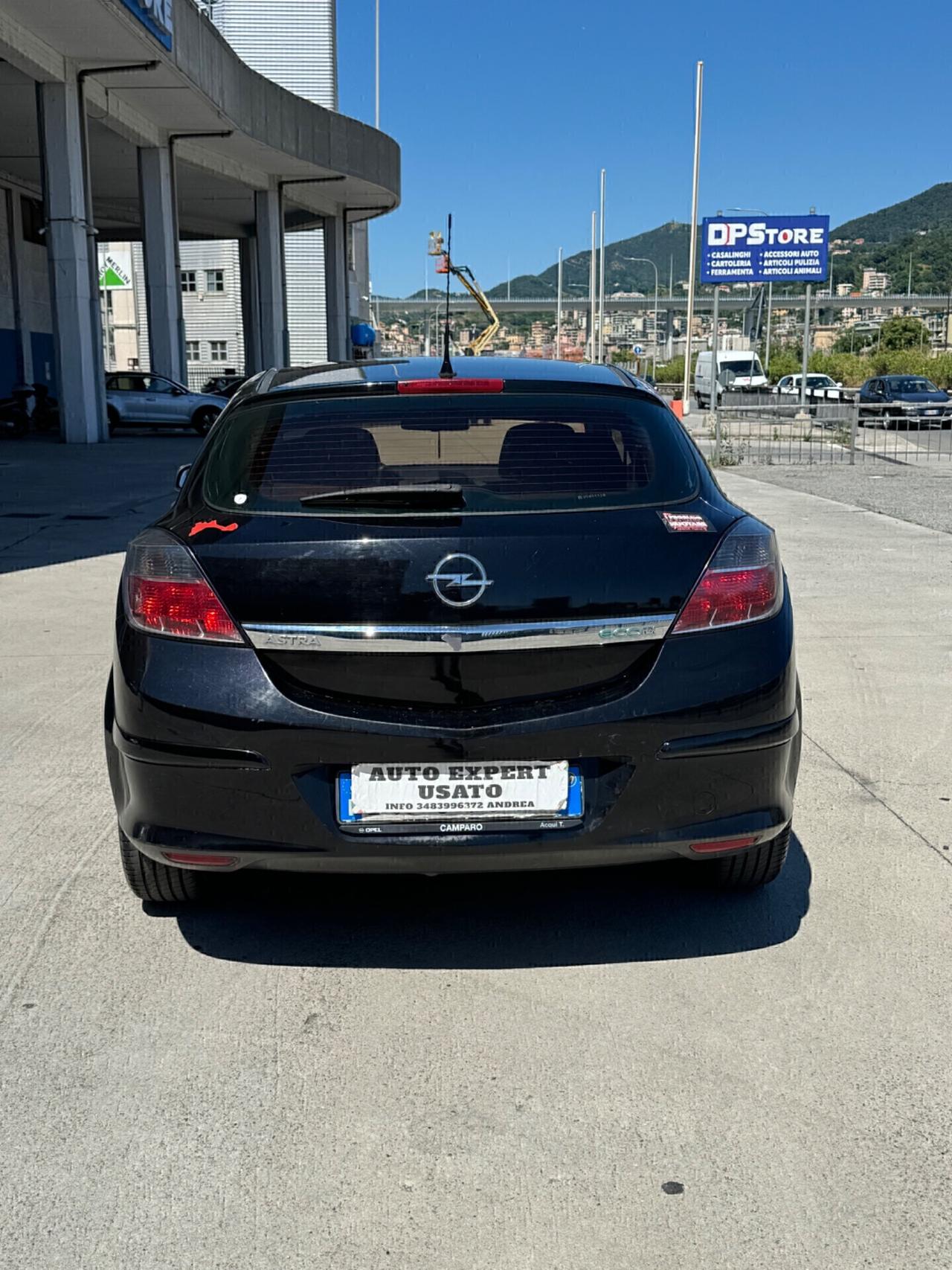 Opel Astra GTC 1.7 CDTI 110CV ecoFLEX 3P. 2009