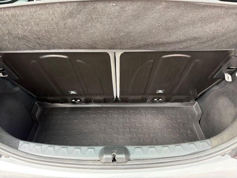 Toyota Aygo Aygo 5p 1.0 x-play 72cv