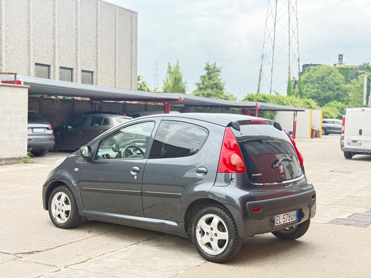 Peugeot 107 1.0 68CV 5p. Active 2Tronic