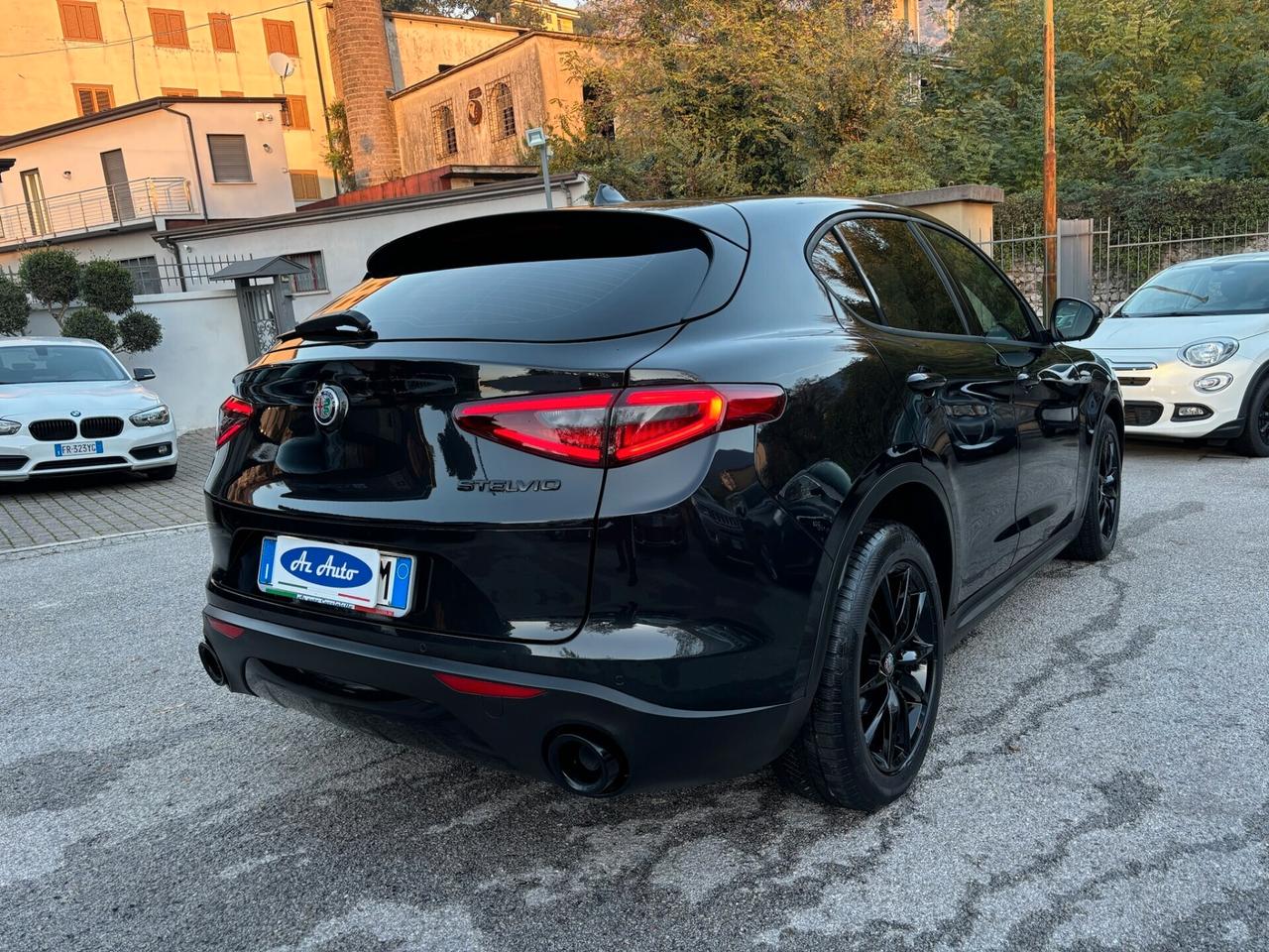 Alfa Romeo Stelvio 2.2 Turbodiesel 190 CV RWD FULL SUPER MY 21 - TOTAL-BLAK