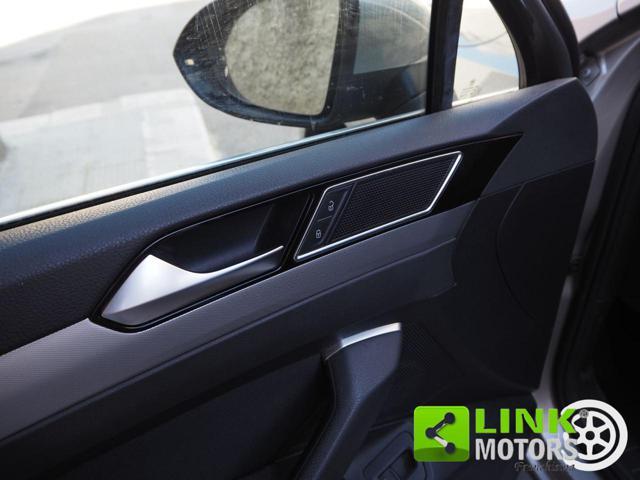 VOLKSWAGEN Passat Variant 2.0 TDI DSG Executive BlueMotion Tech.