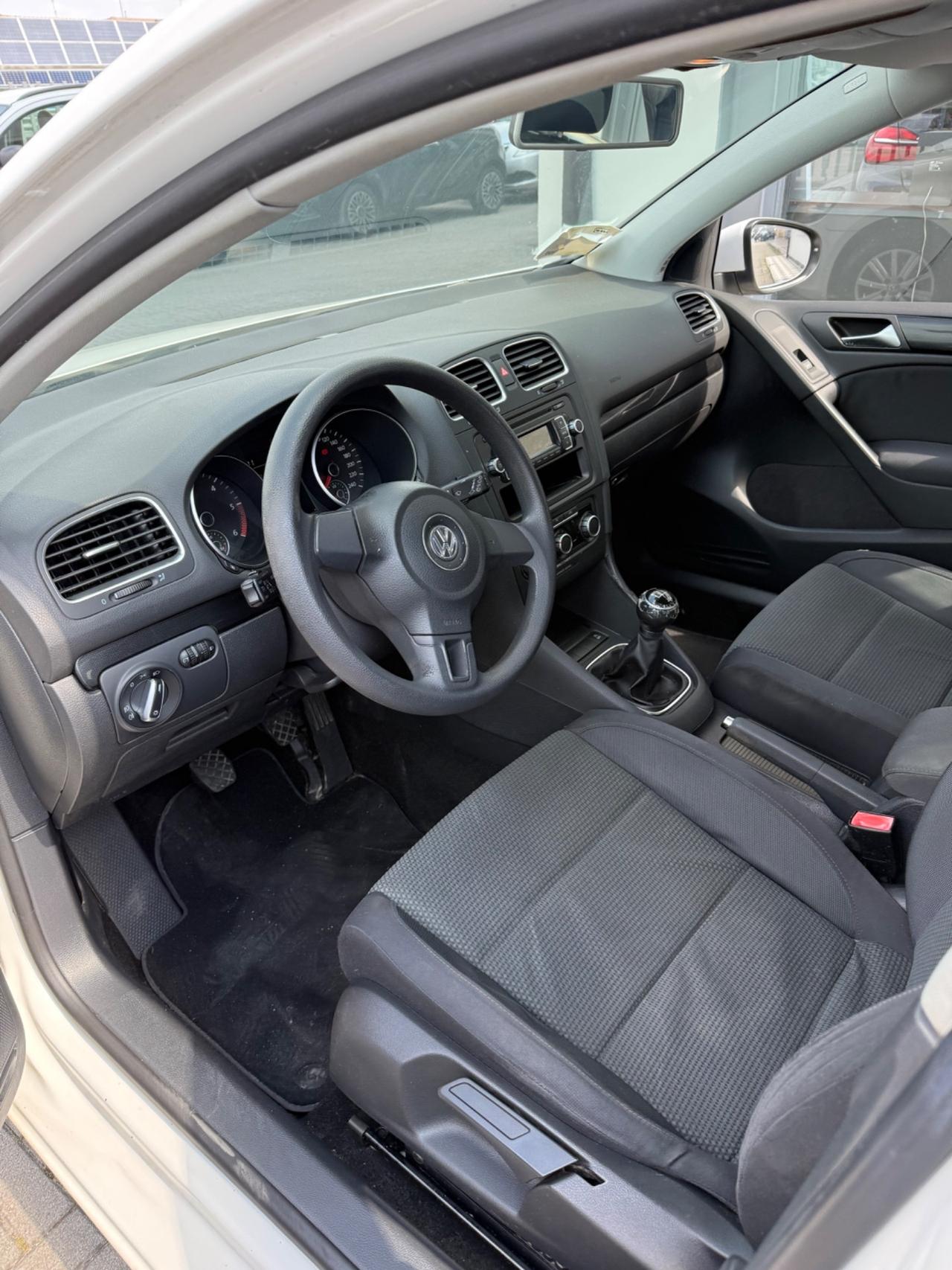 Volkswagen Golf 1.6 TDI DPF 3p. Comf. BlueM. Tech.