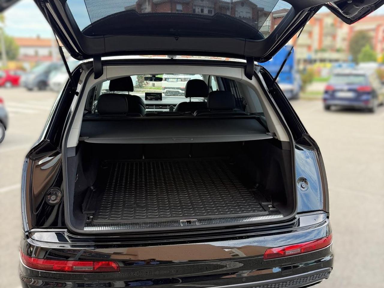 Audi Q7 3.0 TDI #50241