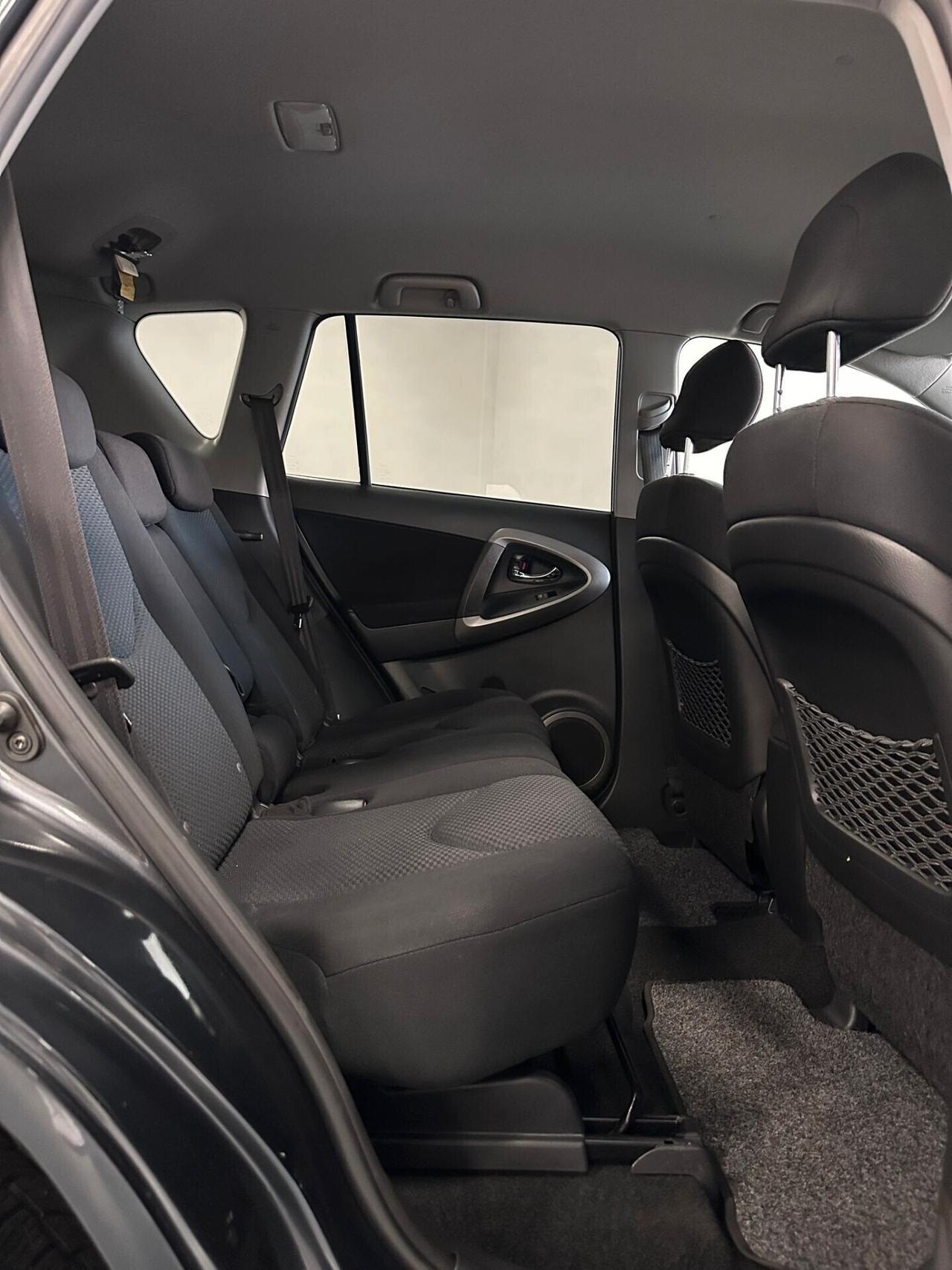 Toyota RAV 4 RAV4 Crossover 2.0 aut. Sol