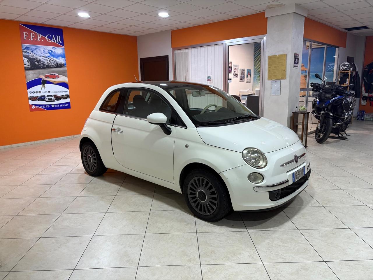 Fiat 500 1.2 69 cv gpl Lounge CAMBIO AUTOMATICO
