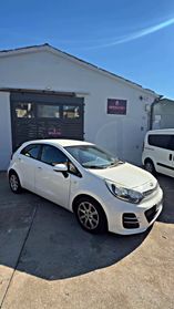 Kia Rio 1.1 CRDi 5p. Cool