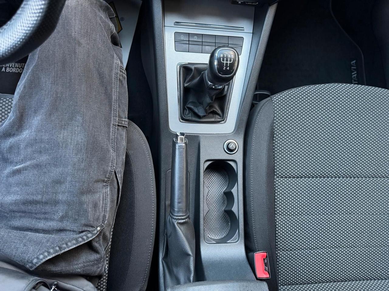 Skoda Octavia 1.6 TDI CR 105 CV Ambition