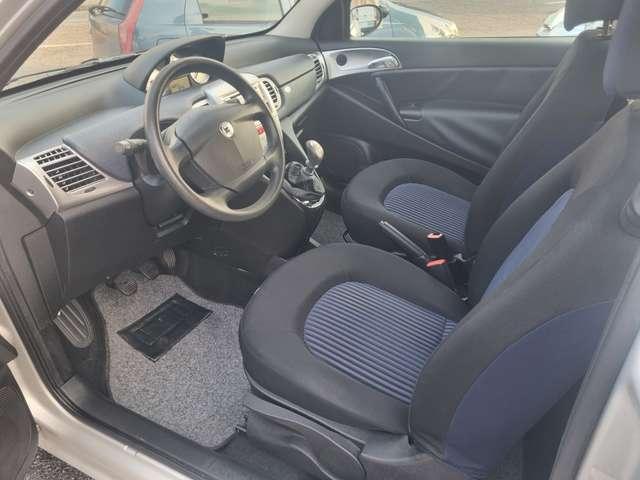 Lancia Ypsilon Ypsilon II 2007 1.4 16v Oro Giallo 6m
