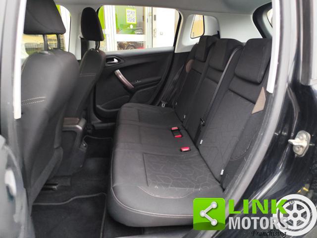 PEUGEOT 2008 1° serie BlueHDi 100 Active GARANZIA INCL.
