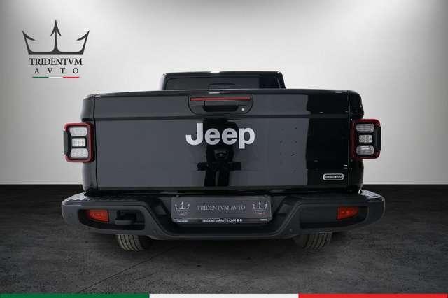 Jeep Gladiator 3.0 V6 Overland 4wd auto