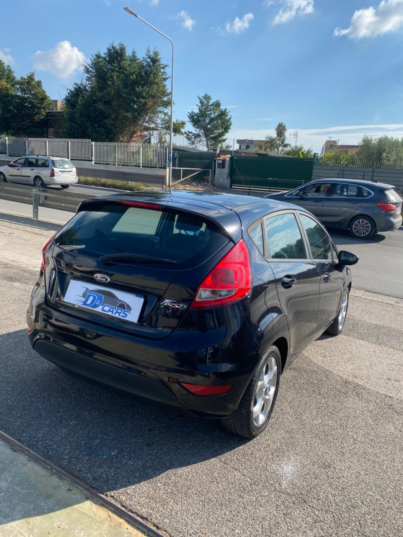 Ford Fiesta 1.2 82 CV 5 porte Titanium