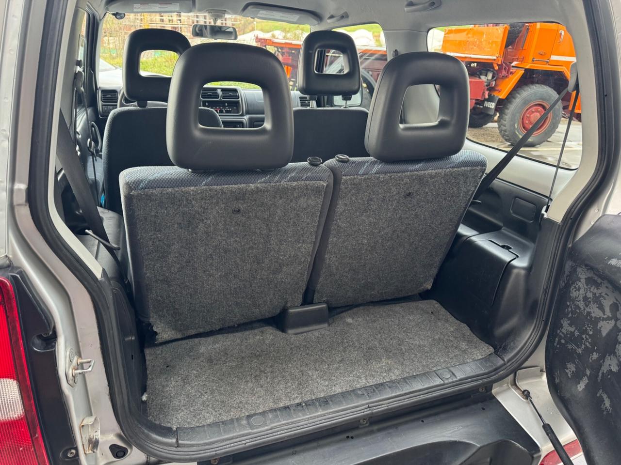 Suzuki Jimny 1.3i 16V cat 4WD JLX