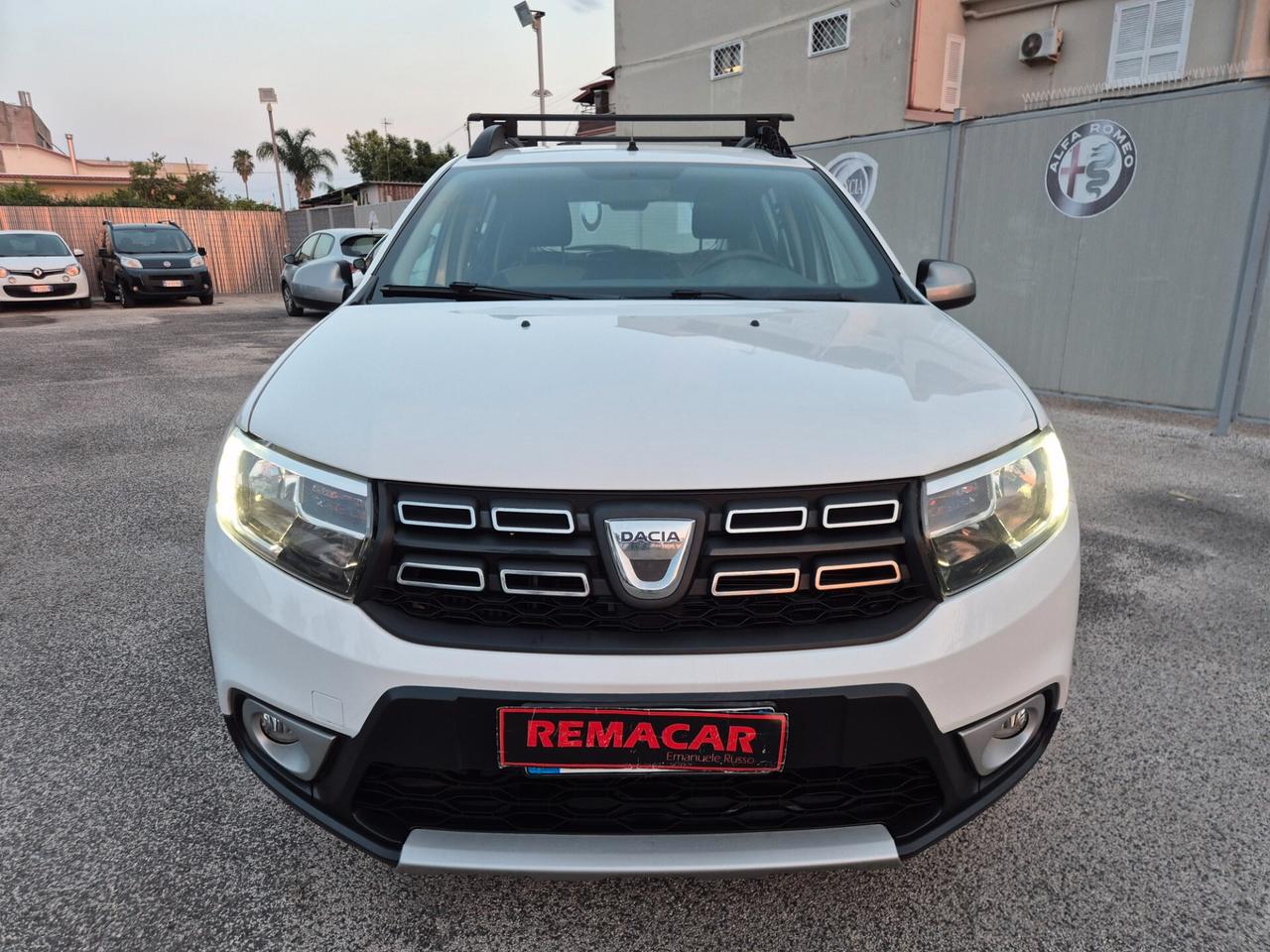 Dacia SANDERO STEPWAY 0.9 TCe TurboGPL 90CV NUOVA 2017