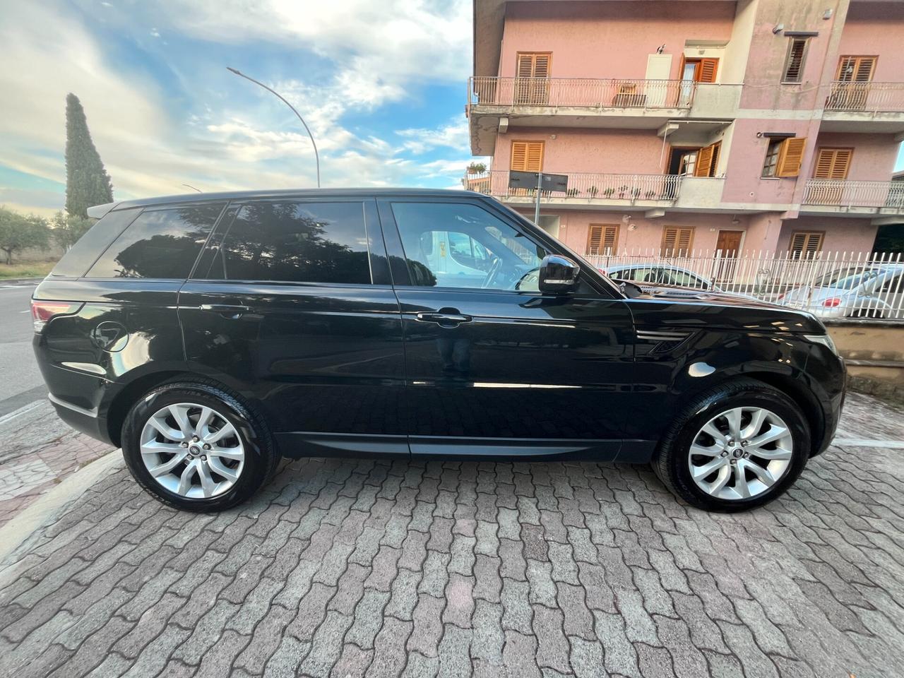 Land Rover Range Sport 3.0 TDV6 SE