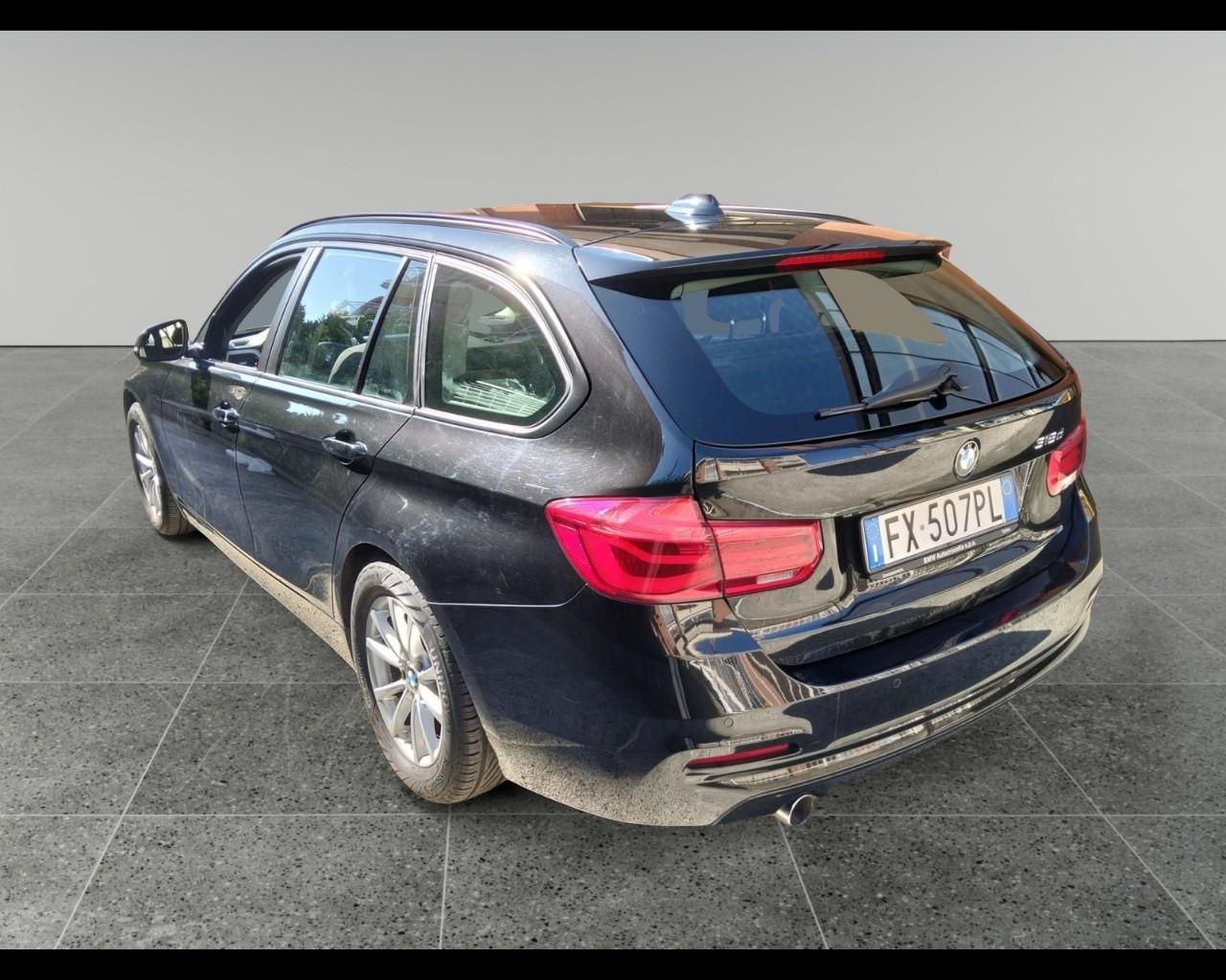 BMW Serie 3 (F30/31) - 318d Touring Business Advantage aut.