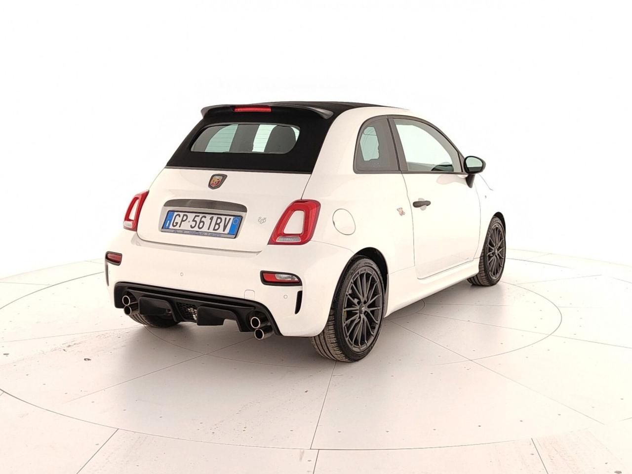 Abarth 695 C 1.4 Turbo T-Jet 180 CV