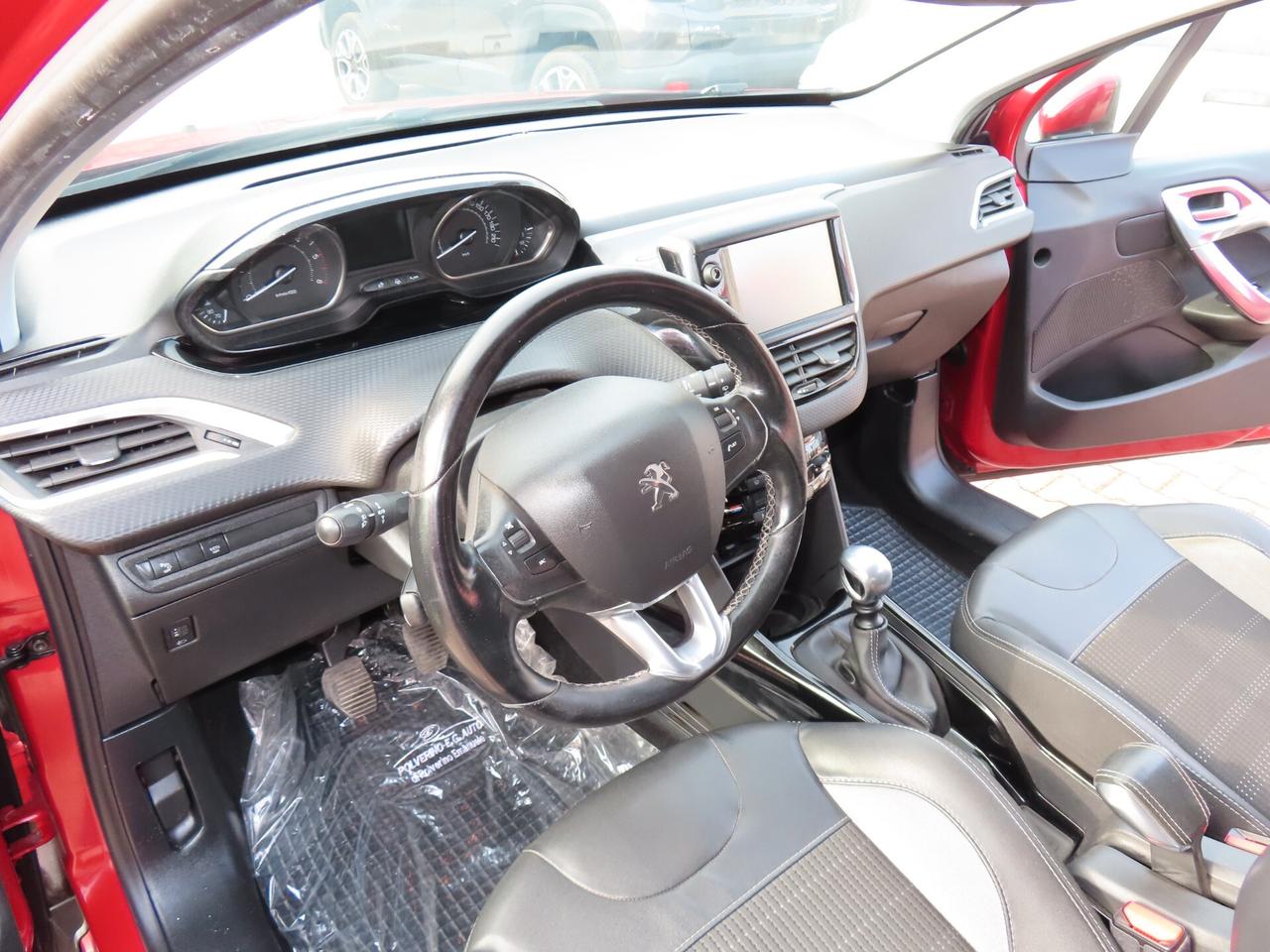 Peugeot 2008 1.6 HDI 120 CV Allure NAVI -CAMERA 2017