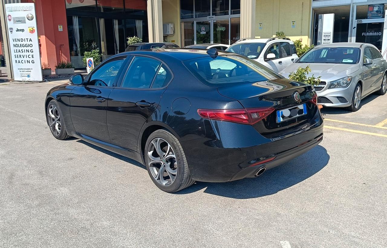 Alfa Romeo Giulia 2.2 Turbodiesel 160CV Business