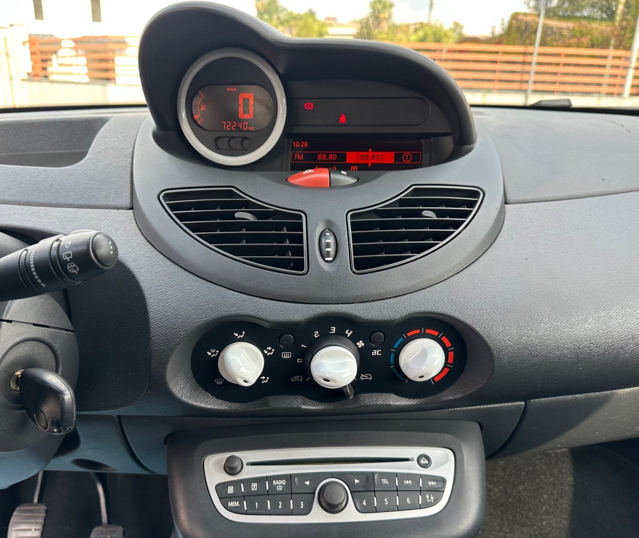 Renault Twingo 1.2 16V LEV Miss Sixty
