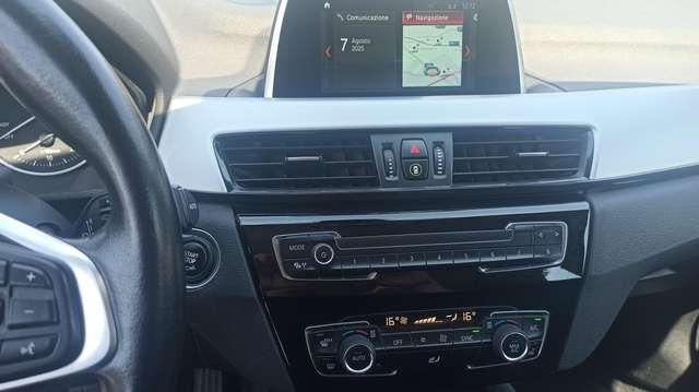BMW X1 X1 sdrive18d Business ** AUTOM.+PELLE+APPLE **