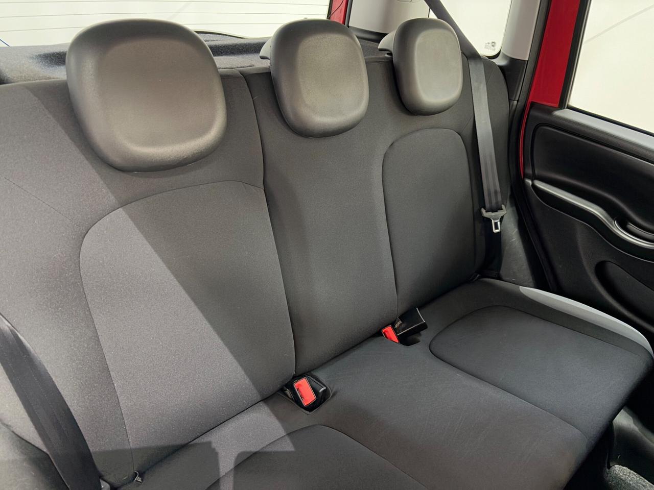 Fiat Panda 1.2 Easy + radio bluetooth