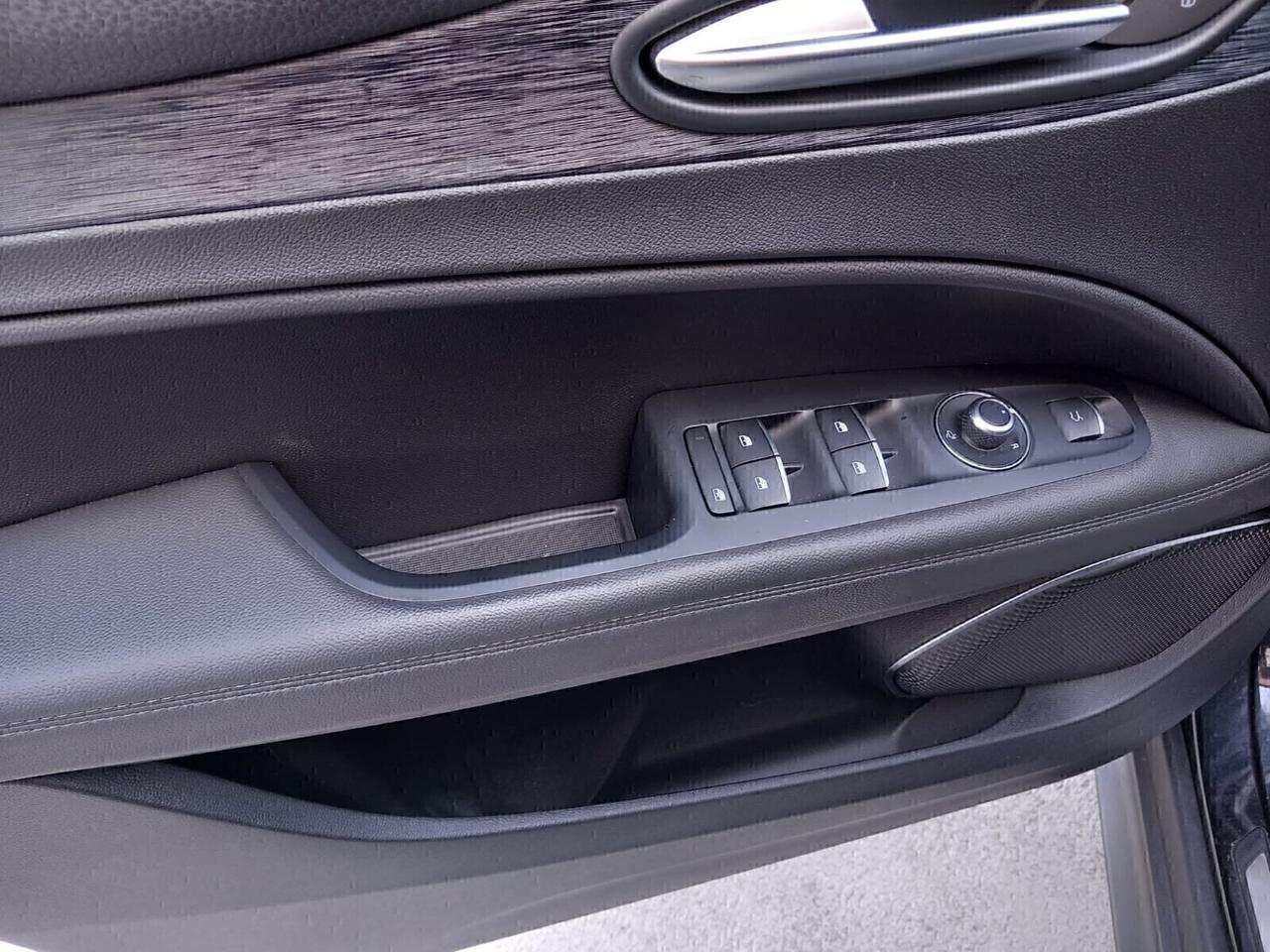 Alfa Romeo Stelvio 2.2 Turbodiesel 190 CV AT8 Q4 Ti