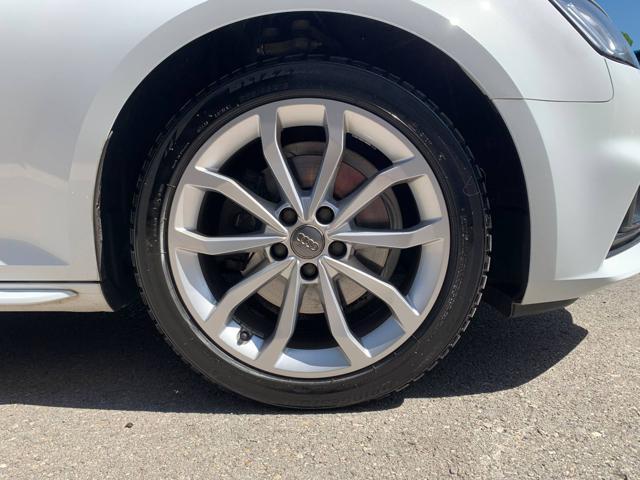 AUDI A4 Avant 2.0 TFSI g-tron Business Sport