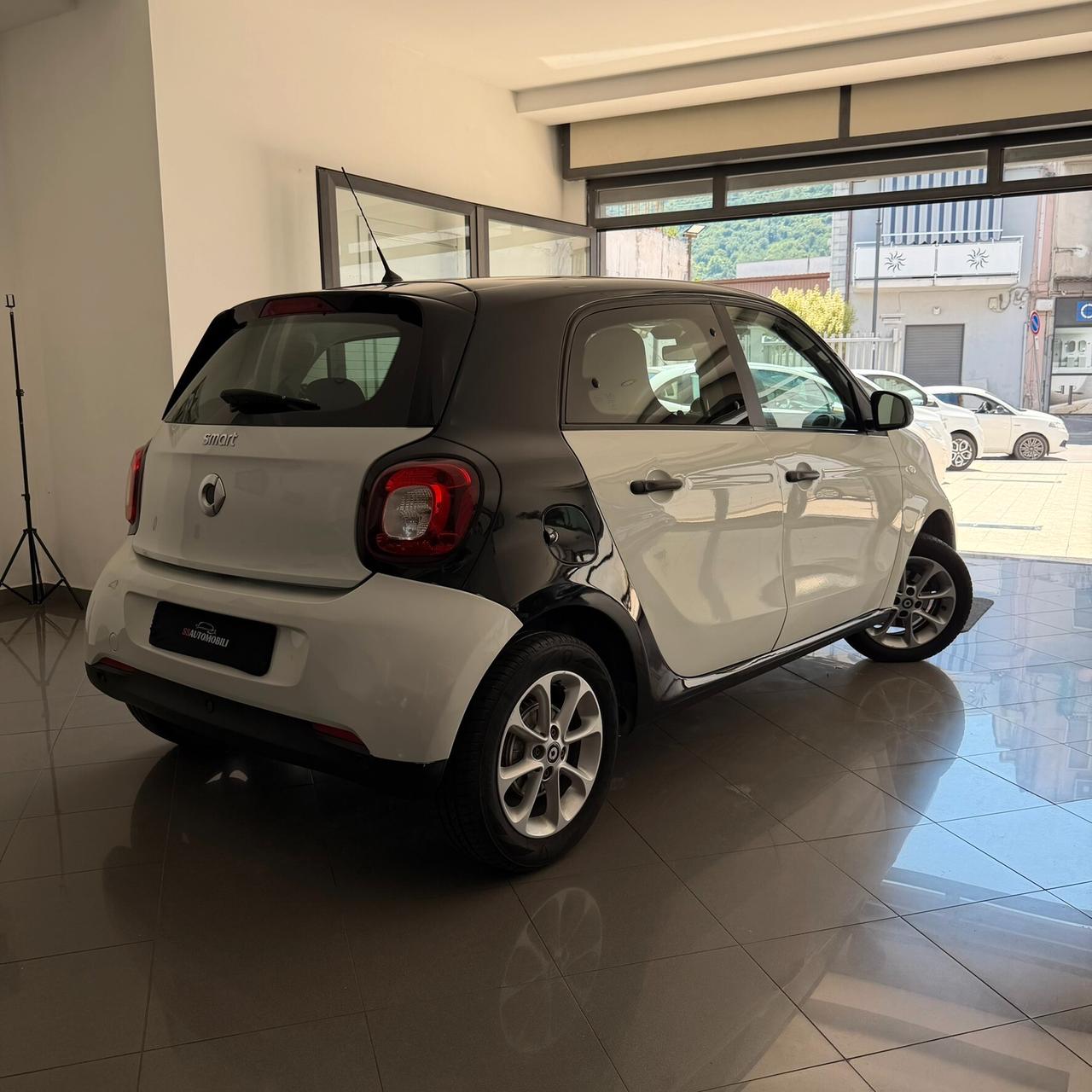 Smart ForFour 90 0.9 Turbo twinamic Youngster