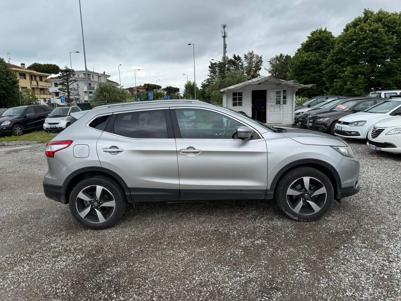 Nissan Qashqai 1.5 dCi DPF Tekna