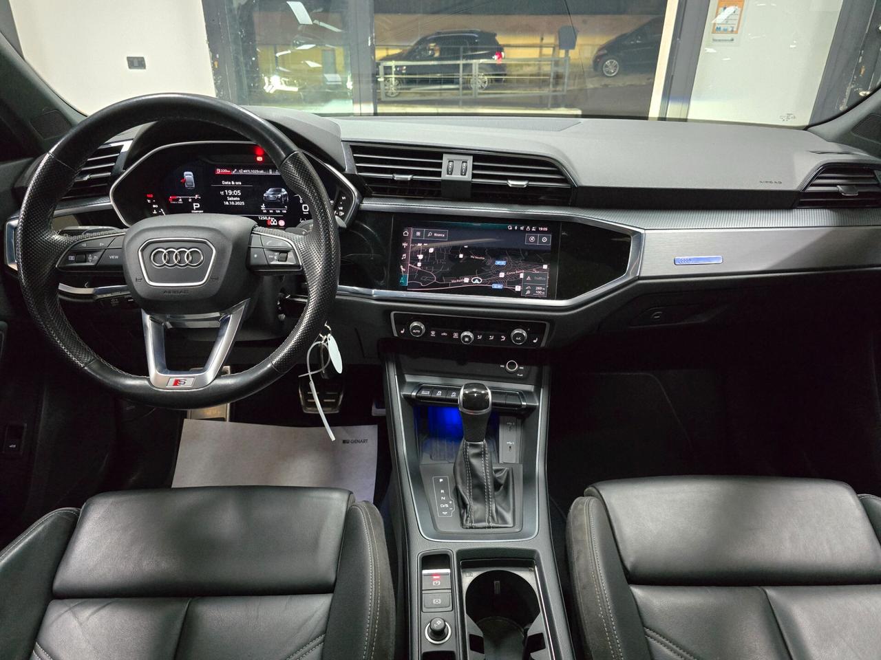 Audi Q3 SPB 35 TDI S tronic line (Tetto)