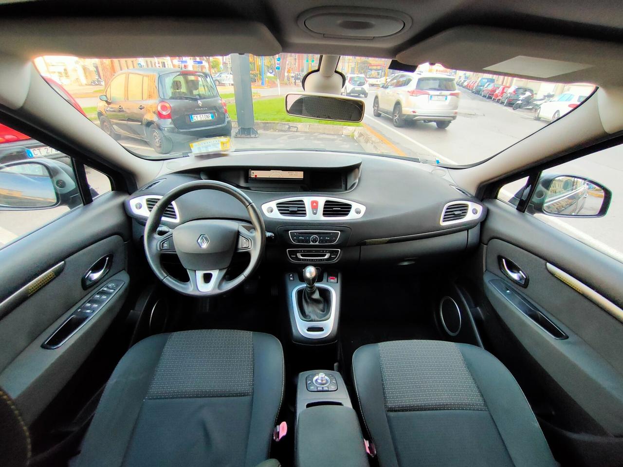 Renault Scénic X-Mod 1.5 dCi 110CV Luxe