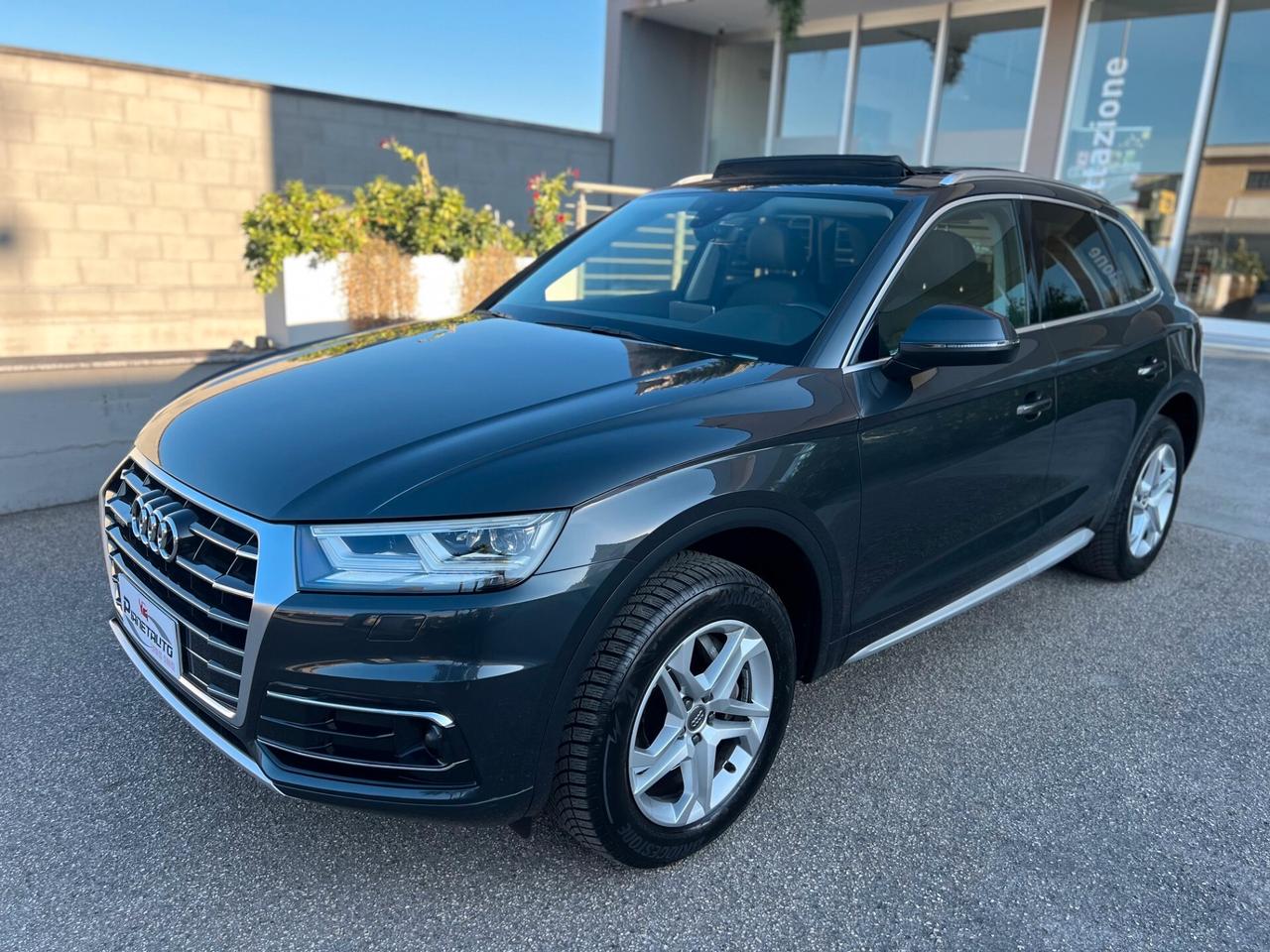 Audi Q5 40 2.0 tdi 205CV mhev Business quattro s-tronic