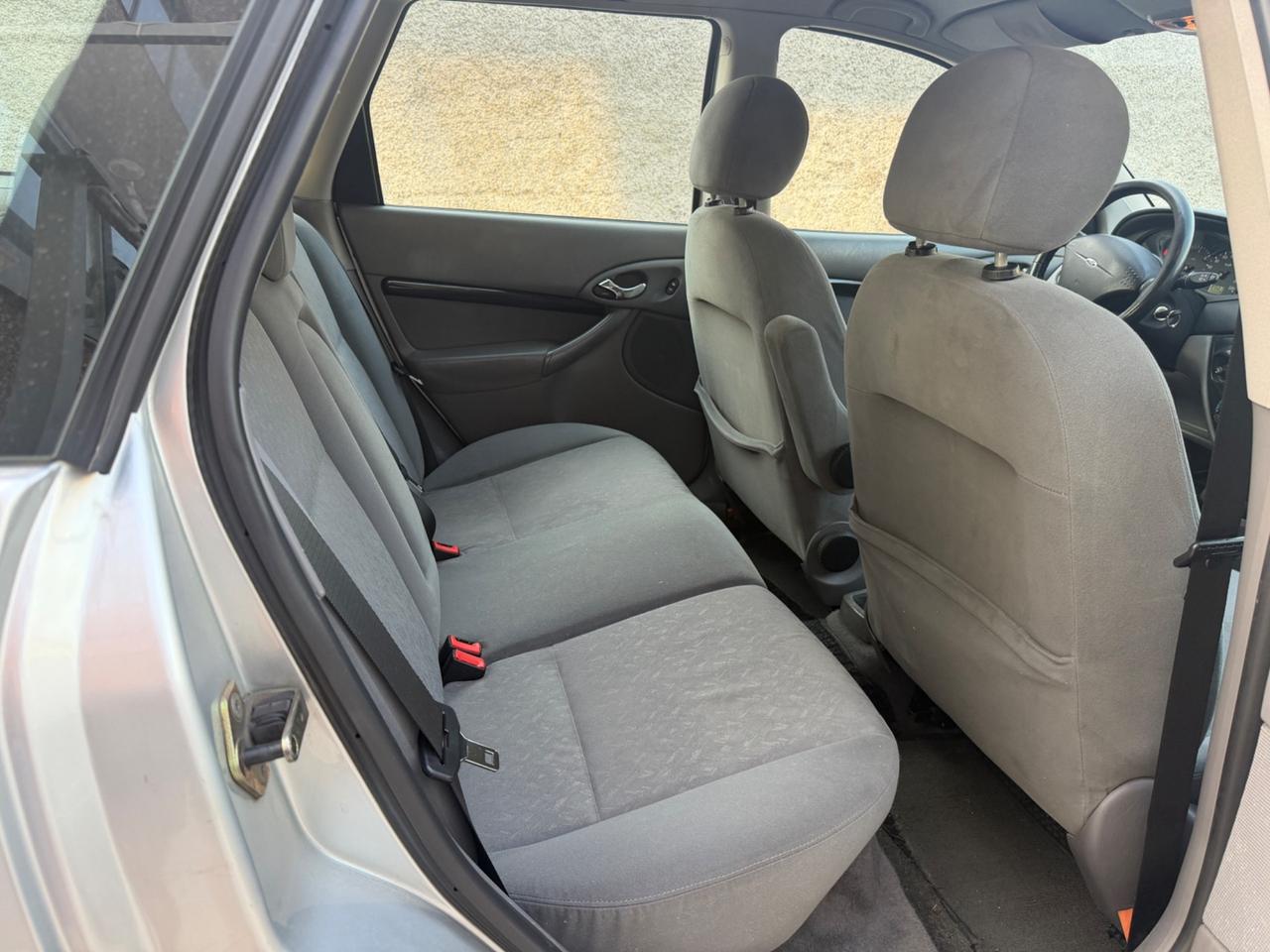 FORD FOCUS SW 1.8TDDI 90CV UNI PROP