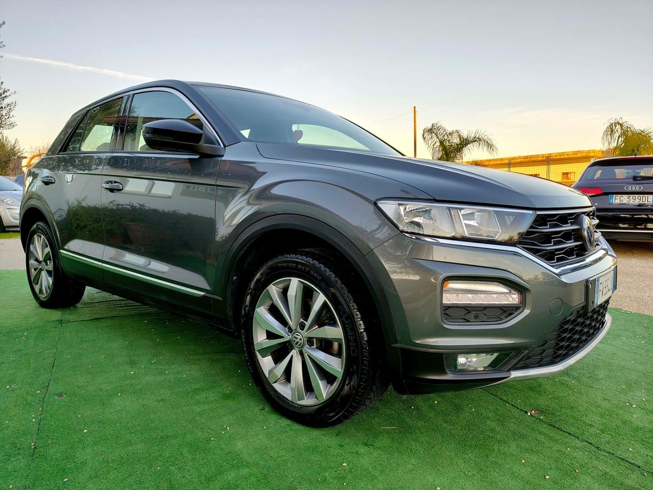 Volkswagen T-Roc 1.6 TDI SCR Style BlueMotion Technology - 2019