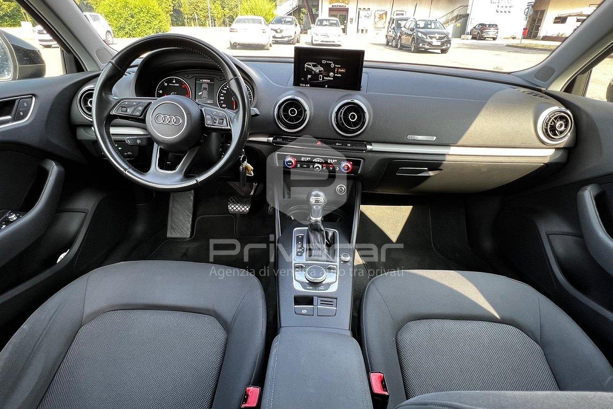 AUDI A3 1.6 TDI S tronic Business