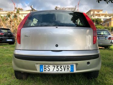 Fiat Punto 1.2i 16V cat 5 porte ELX