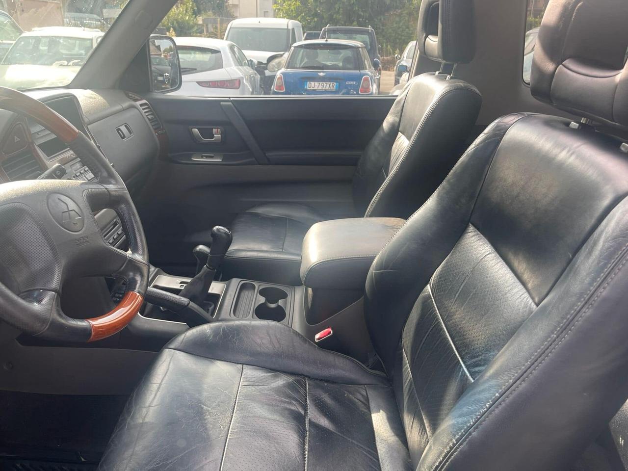 Mitsubishi Pajero 3.2 16V DI-D 5p. GLS2