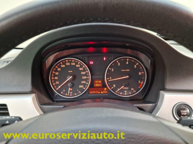 BMW 320 i cat Touring Attiva