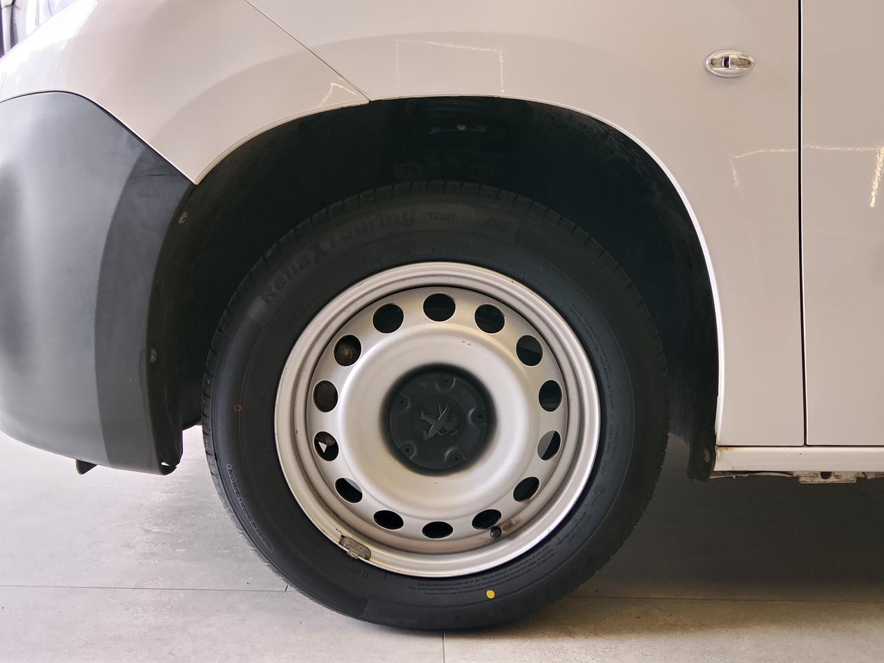 PEUGEOT Partner 2018 - Partner 1.5 bluehdi 100cv L2 Grip E6d