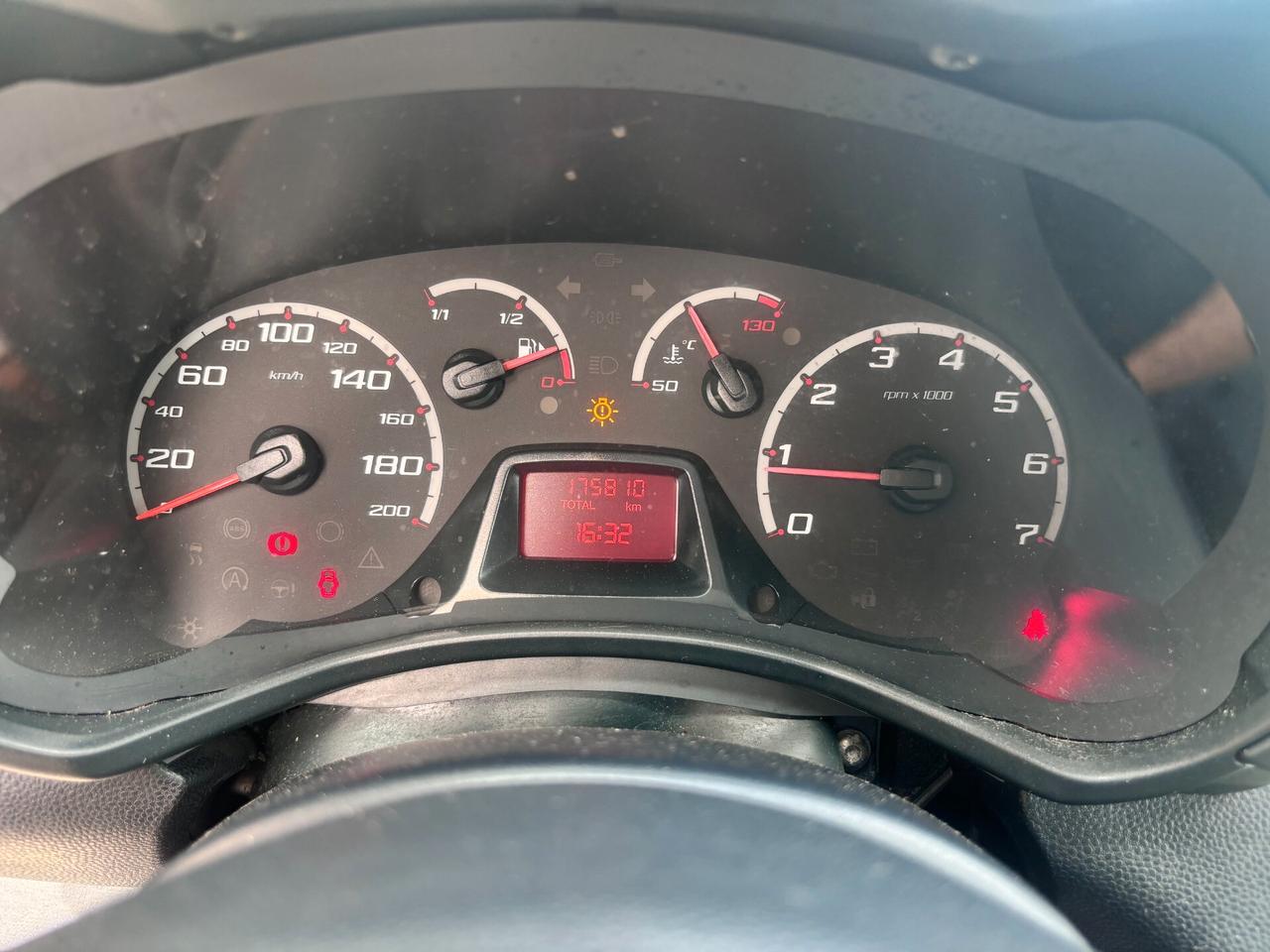 Ford Ka Ka+ 1.2 8V 69CV Titanium