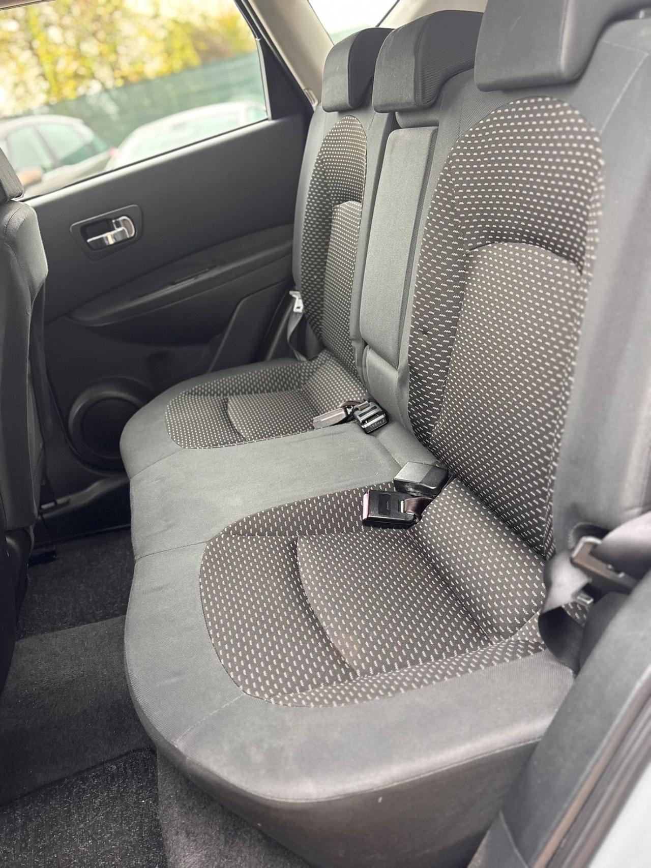 Nissan Qashqai 2.0 dCi DPF 4WD Tekna