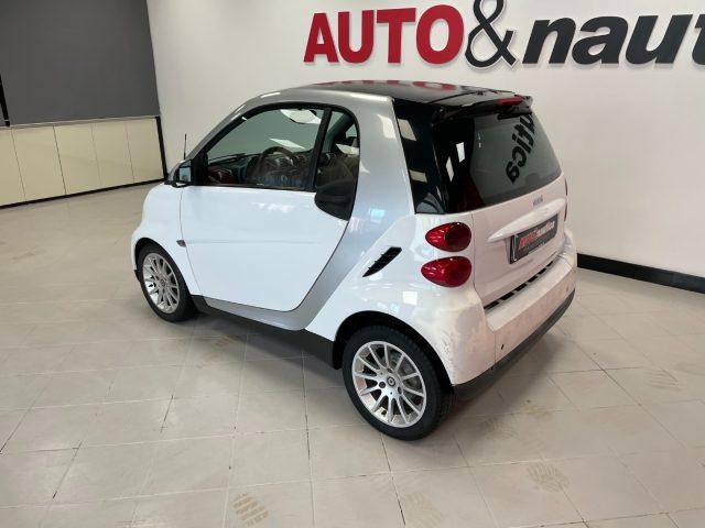 SMART ForTwo 1000 52 kW coupé passion