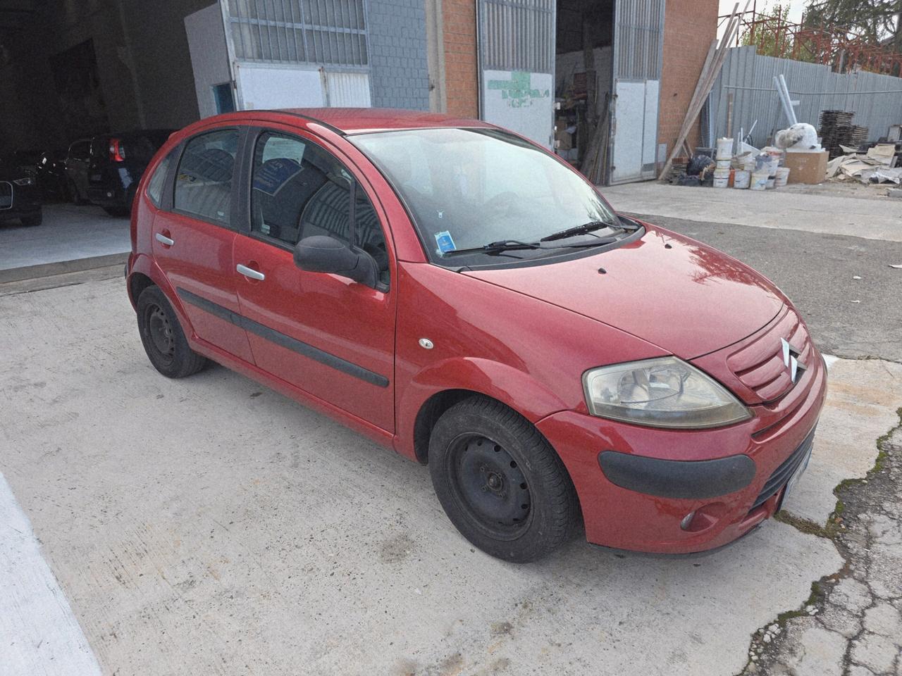 Citroen C3 1.1 Elegance frizione appena cambiato