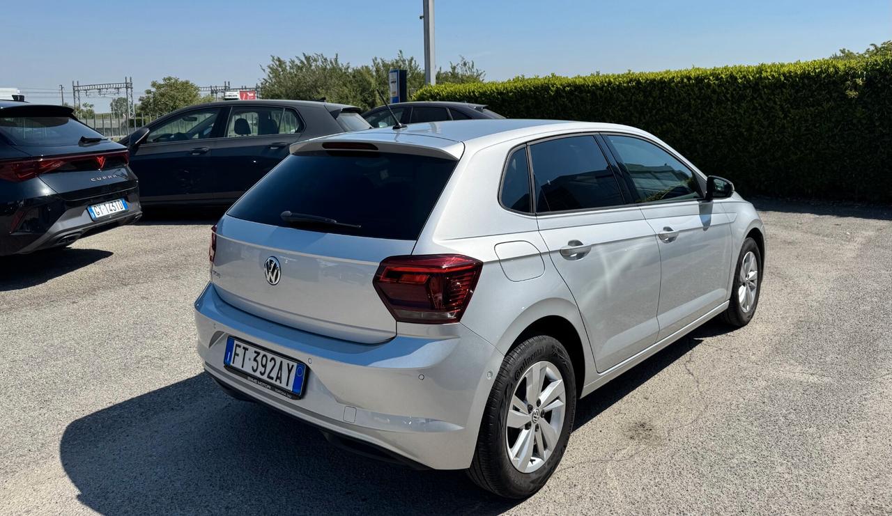 Volkswagen Polo 1.0 tsi 95cv DSG+ Fari Matrix /NO VINCOL